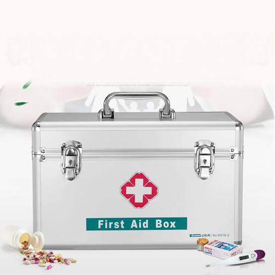 ELITE Silver First Aid Box